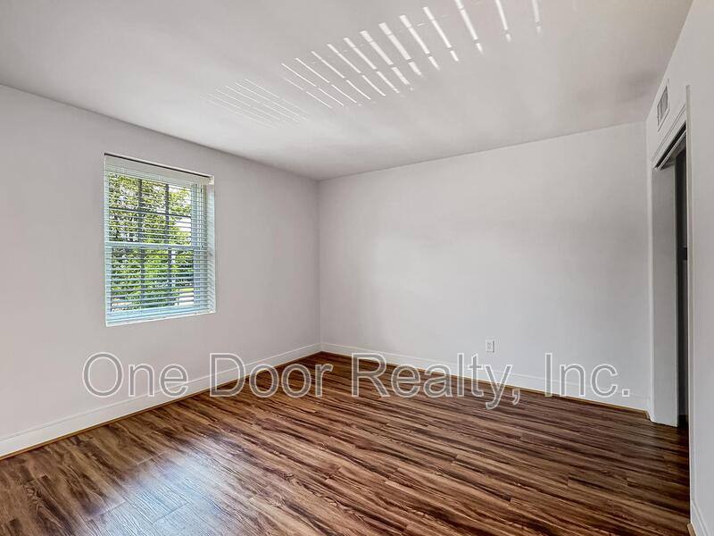 Apartment for rent at 732 Scotland St #14, Williamsburg, VA 23185