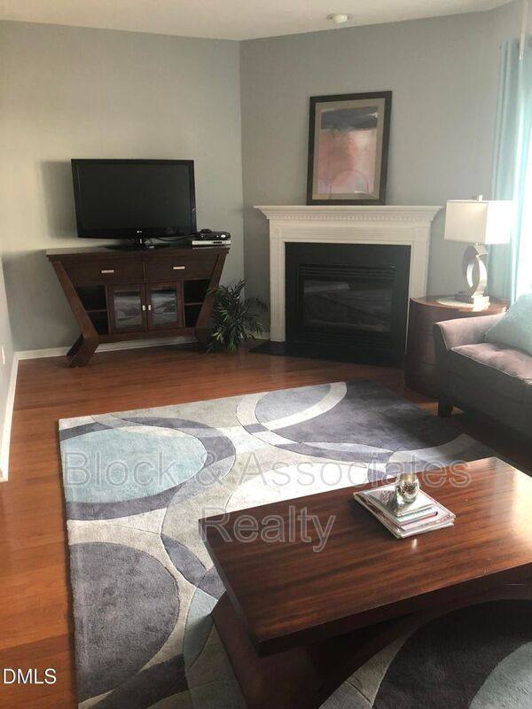 House for rent at 603 Knightsborough Way, Apex, NC 27502