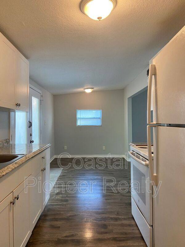 House for rent at 8105 N 12th St, Tampa, FL 33604