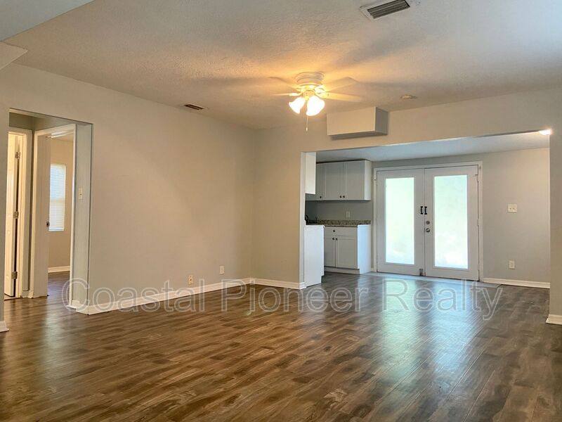 House for rent at 8105 N 12th St, Tampa, FL 33604