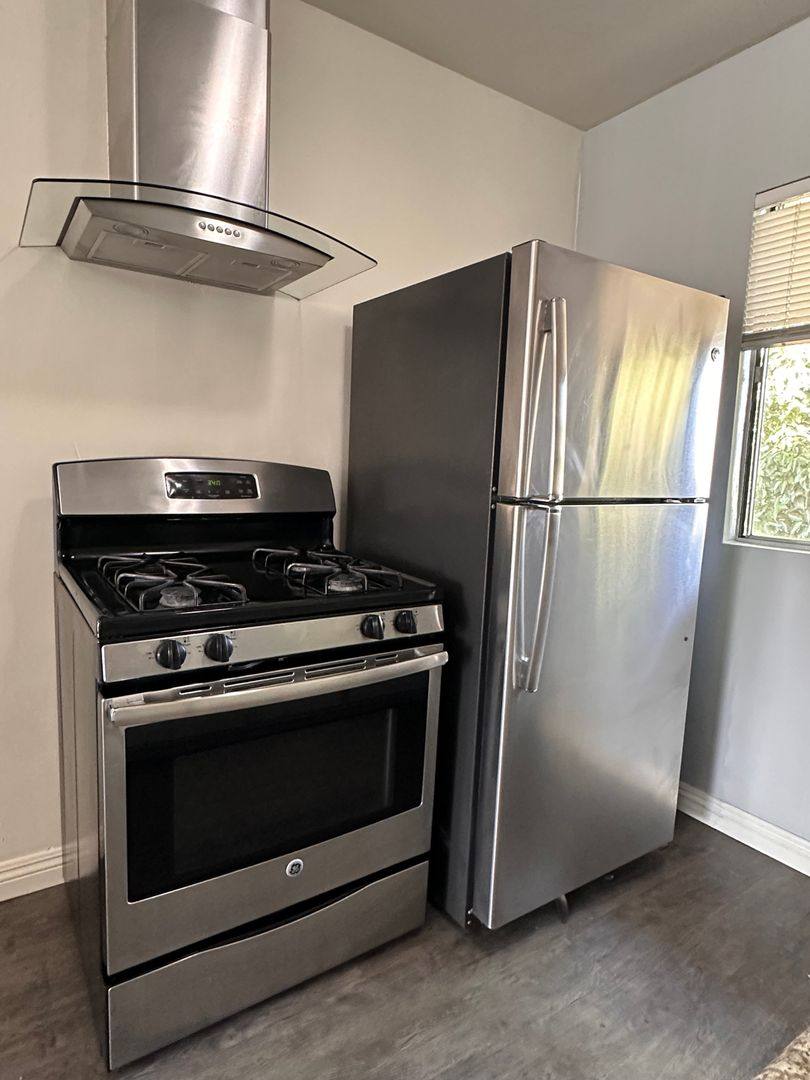 Apartment for rent at 1747 W Sumac Lane, Anaheim, CA 92804