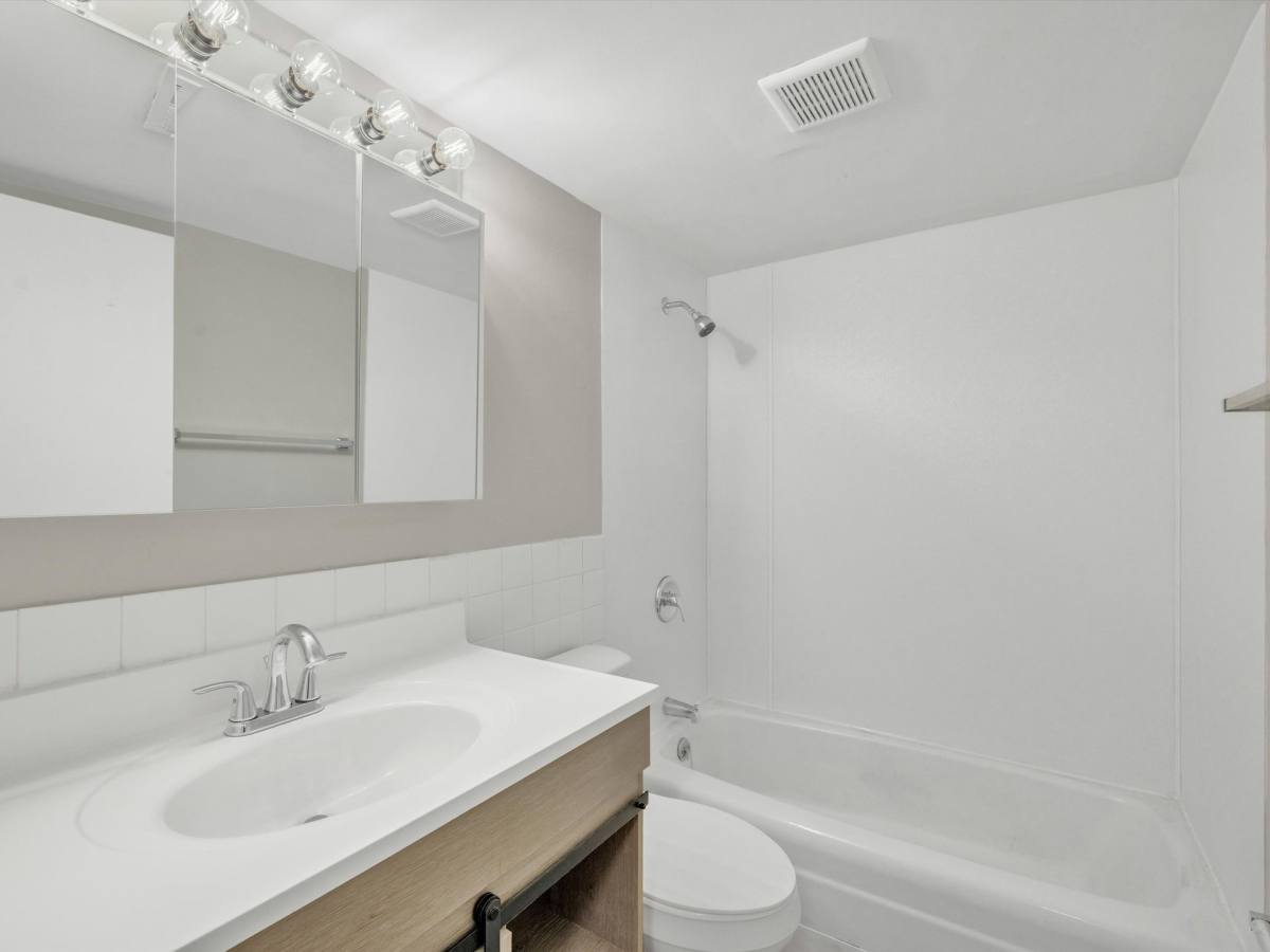 Apartment for rent at 3901 Bellemeade Ave, Evansville, IN 47714