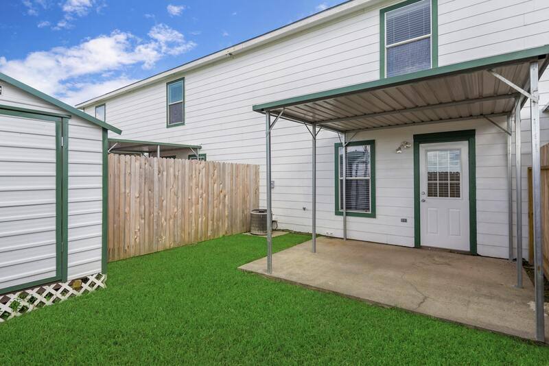 Apartment for rent at 2117 Roatan Calle, Dickinson, TX 77539
