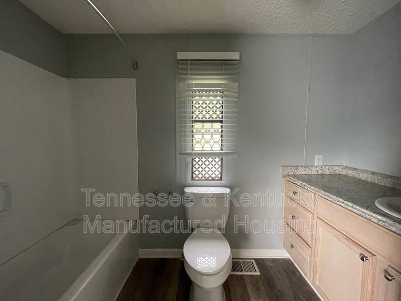 House for rent at 207 Cumberland Ave, Dixon Springs, TN 37057