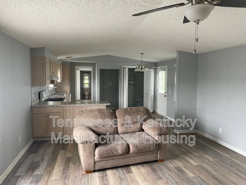 House for rent at 207 Cumberland Ave, Dixon Springs, TN 37057