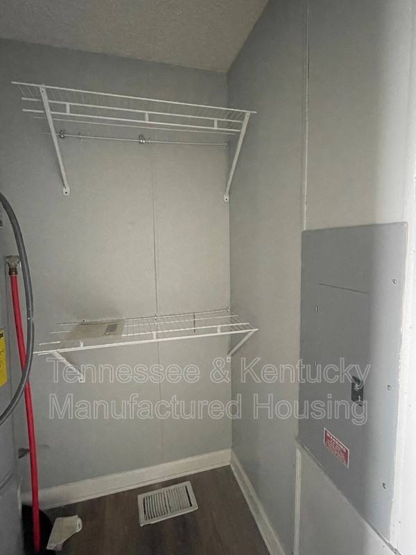 House for rent at 207 Cumberland Ave, Dixon Springs, TN 37057