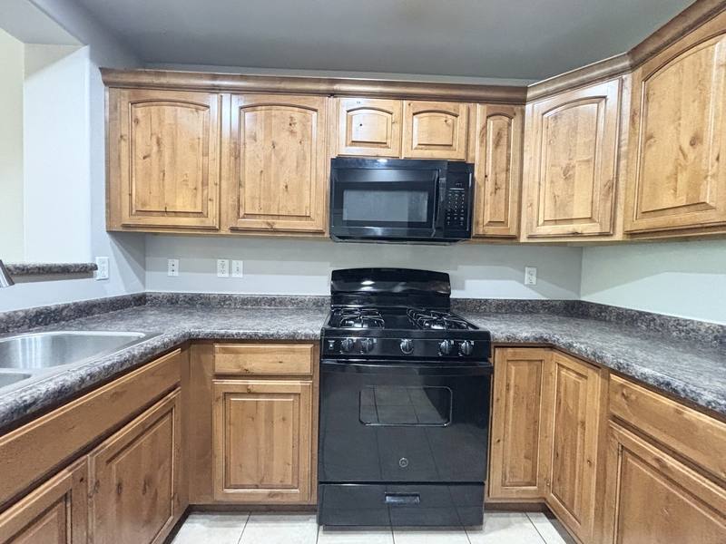 Townhouse for rent at 4518 Cave Run Lane, South Jordan, UT 84009