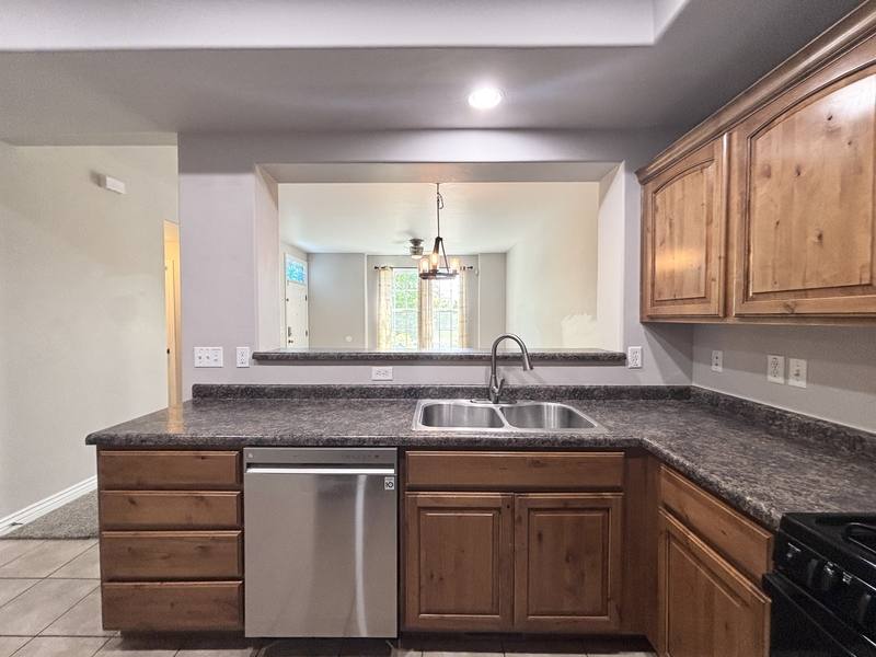 Townhouse for rent at 4518 Cave Run Lane, South Jordan, UT 84009