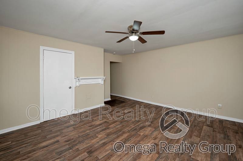 Apartment for rent at 3210 Clopton St SW, Huntsville, AL 35805