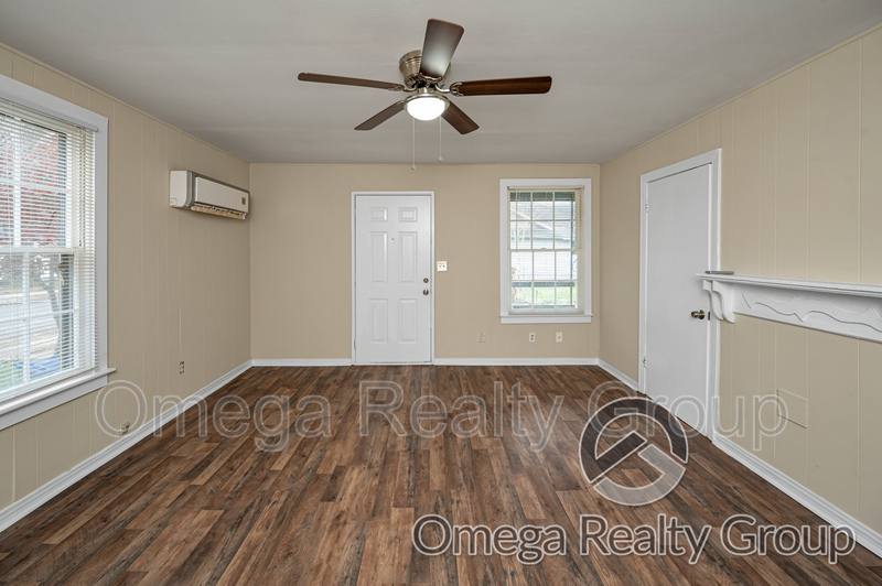Apartment for rent at 3210 Clopton St SW, Huntsville, AL 35805