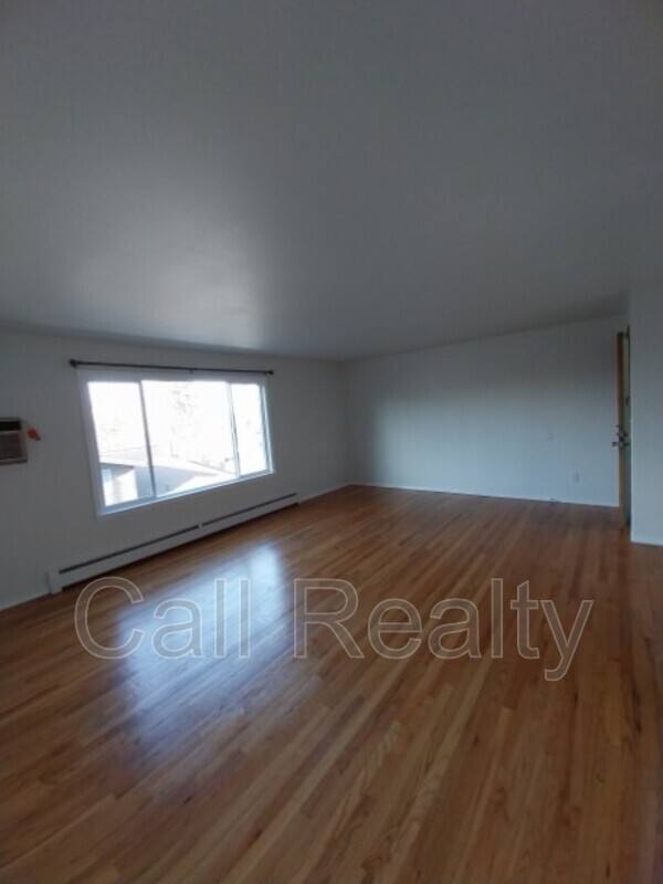 Apartment for rent at 904 W Lincoln Place #2, Spokane, WA 99204