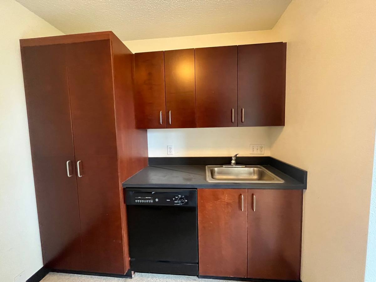 Apartment for rent at 2020 SW Main St, Portland, OR 97205