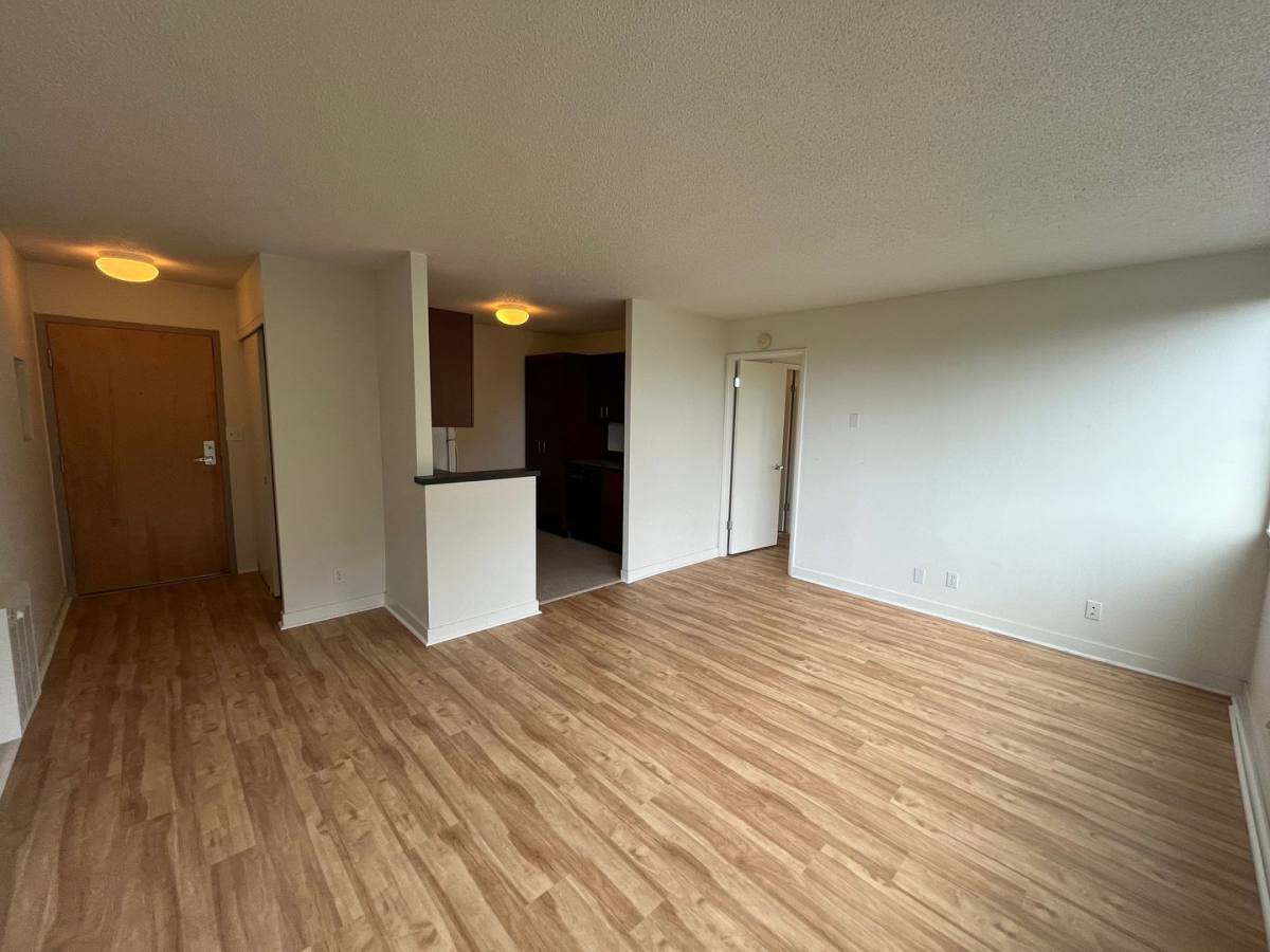 Apartment for rent at 2020 SW Main St, Portland, OR 97205
