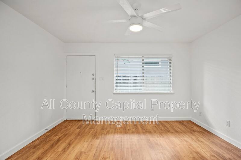 Apartment for rent at 502 W 35th St #105, Austin, TX 78705
