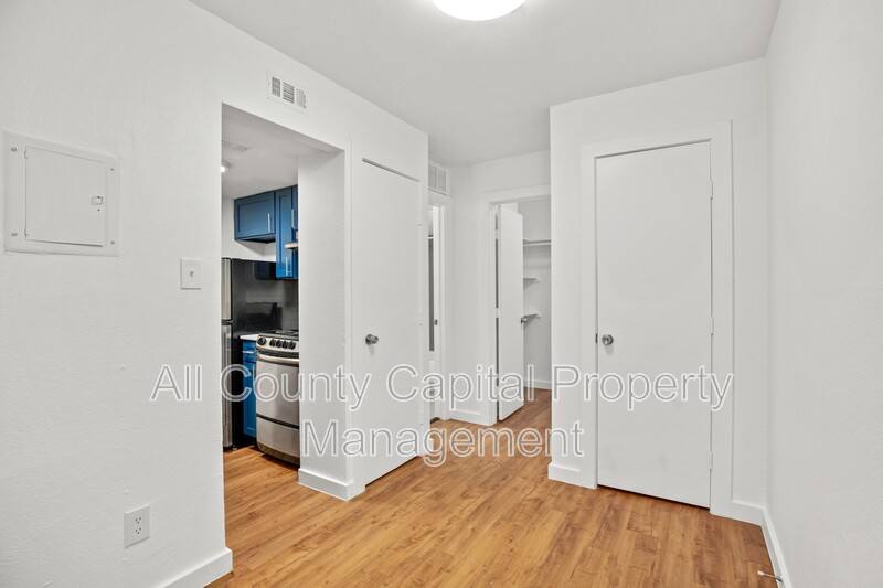Apartment for rent at 502 W 35th St #105, Austin, TX 78705