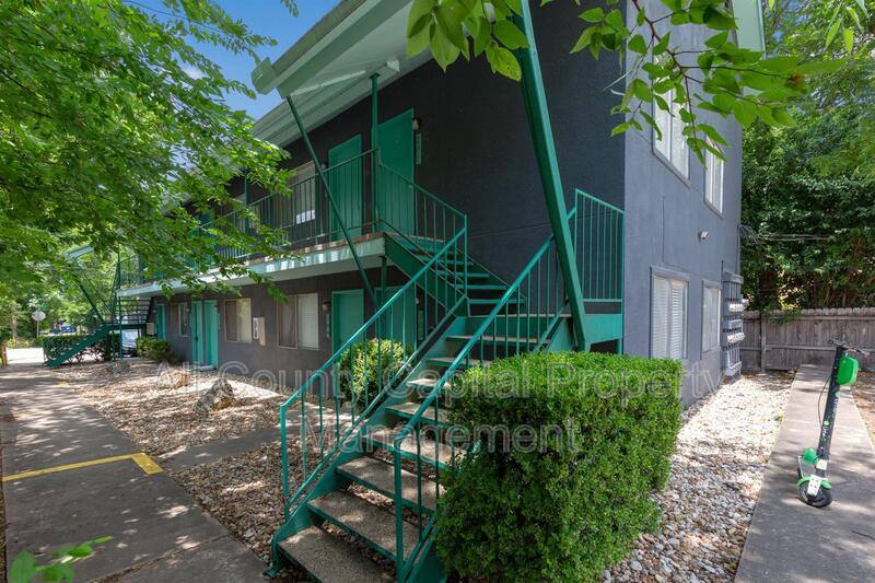 Apartment for rent at 502 W 35th St #105, Austin, TX 78705