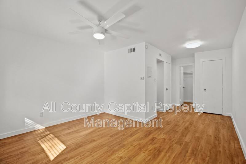 Apartment for rent at 502 W 35th St #105, Austin, TX 78705