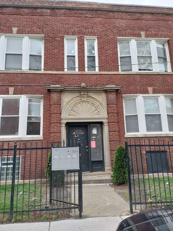 Apartment for rent at 6601 S Green St #821-2, Chicago, IL 60621