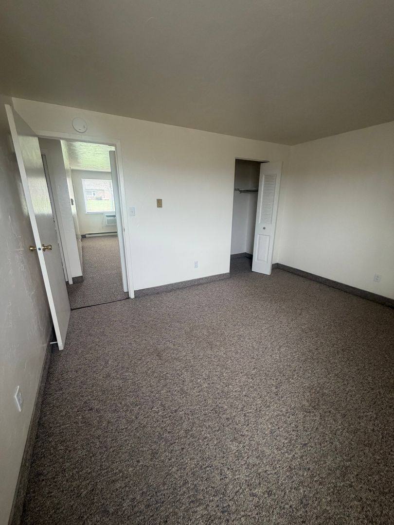 Apartment for rent at 333-415 Church St, Glen Rock, PA 17327