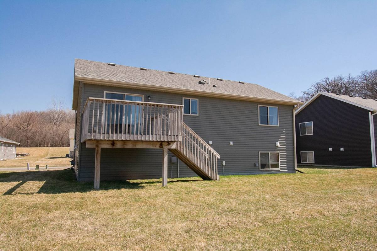 House for rent at 6775 Gaillardia Dr NW, Rochester, MN 55901