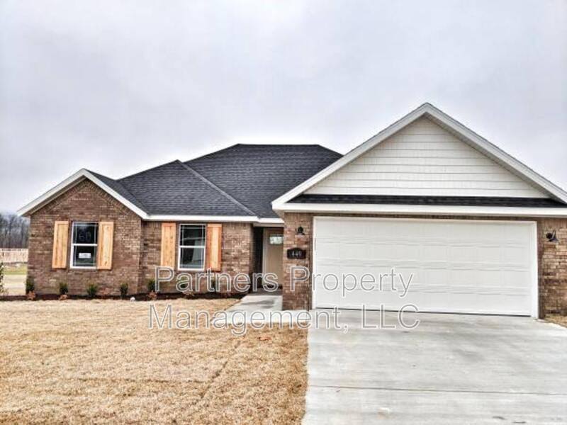 House for rent at 1521 N Dawes, Fayetteville, AR 72704
