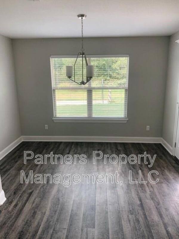 House for rent at 1521 N Dawes, Fayetteville, AR 72704