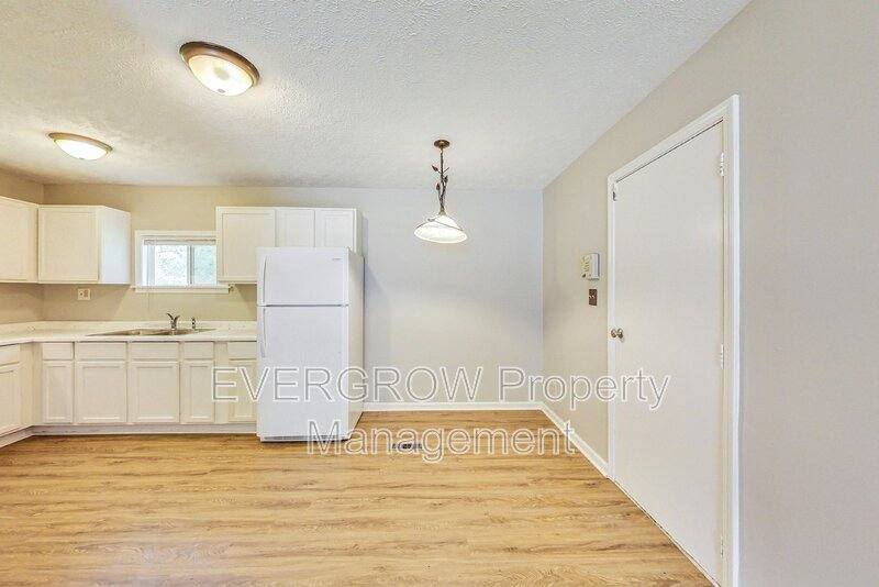 House for rent at 3962 Strathmore Dr, Indianapolis, IN 46235
