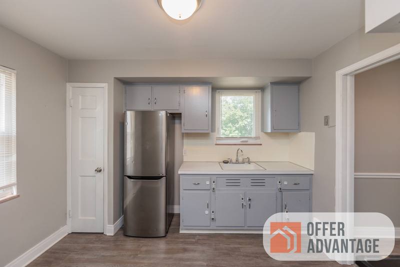 House for rent at 376 E 215th St, Euclid, OH 44123