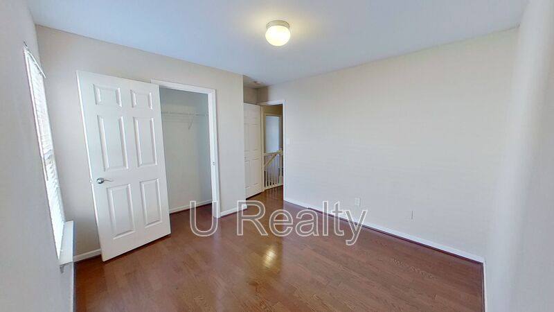 House for rent at 10009 Barrands Lane, Charlotte, NC 28278