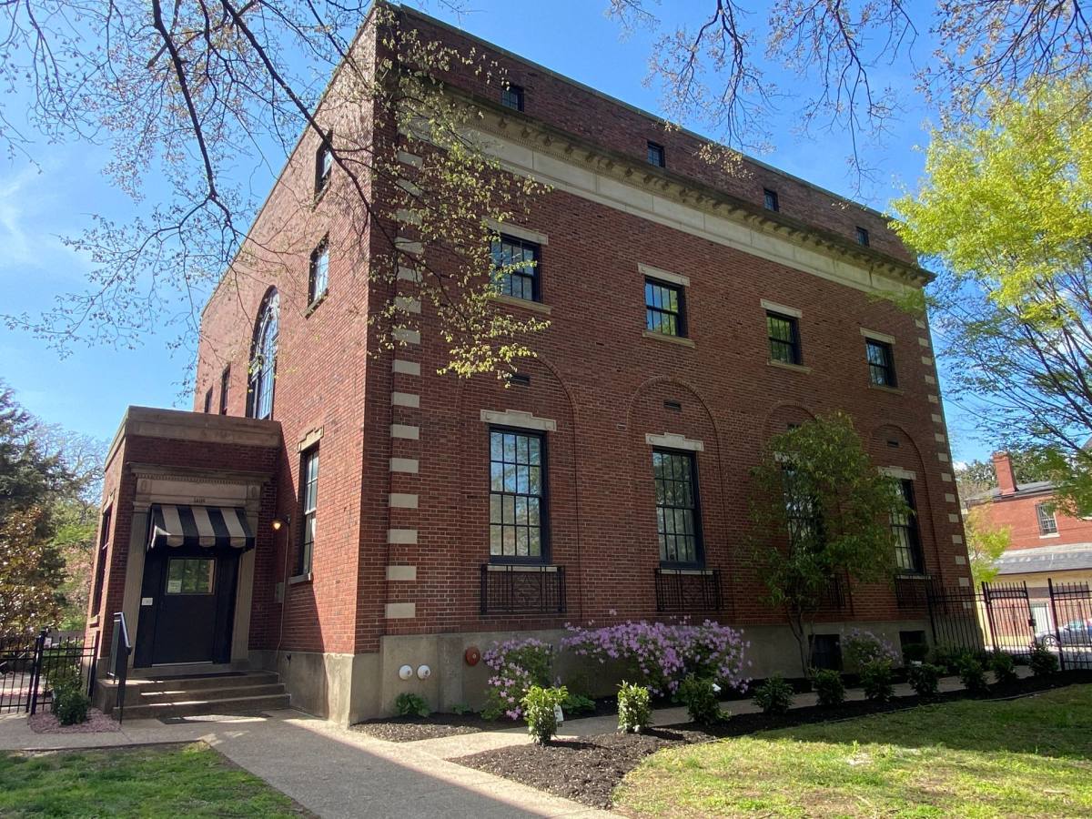 Apartment for rent at 1408 S 2nd St #202, Louisville, KY 40208