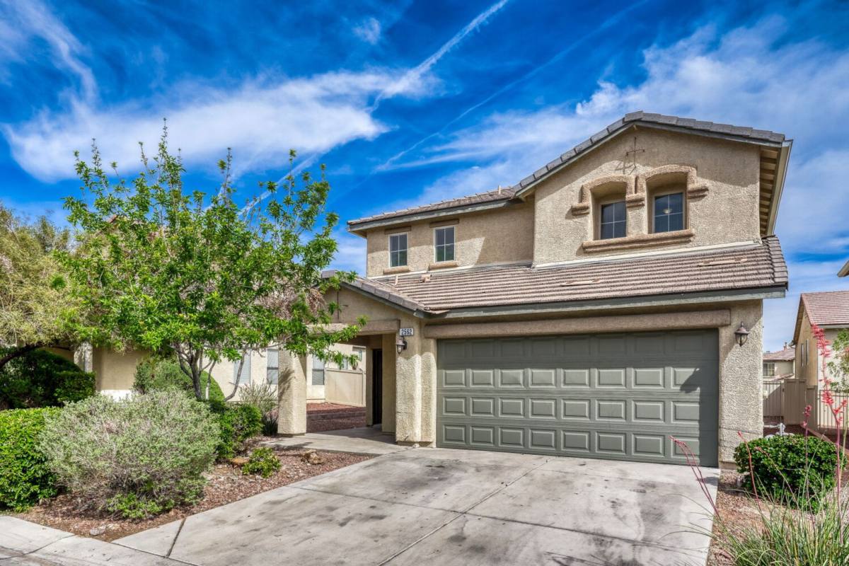 House for rent at 2562 Begonia Valley Ave, Henderson, NV 89074