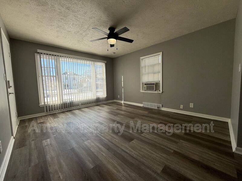 Apartment for rent at 1640 Washington St #1, Lincoln, NE 68502