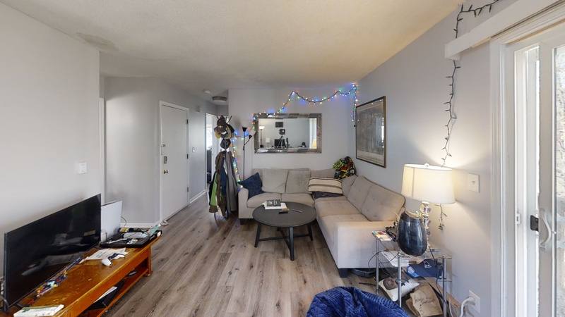 Apartment for rent at 1302 W Huron St, Ann Arbor, MI 48103