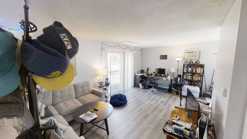 Apartment for rent at 1302 W Huron St, Ann Arbor, MI 48103