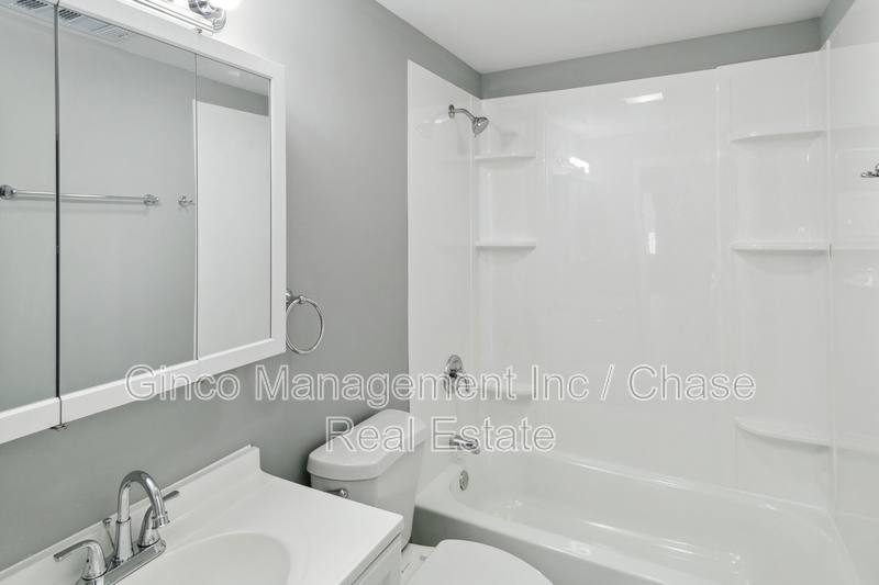 Apartment for rent at 9305 S Homan Ave #1, Evergreen Park, IL 60805