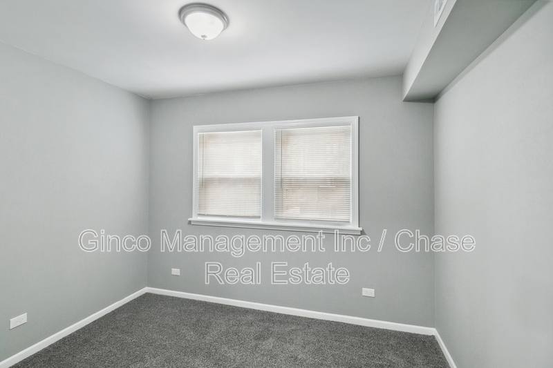 Apartment for rent at 9305 S Homan Ave #1, Evergreen Park, IL 60805