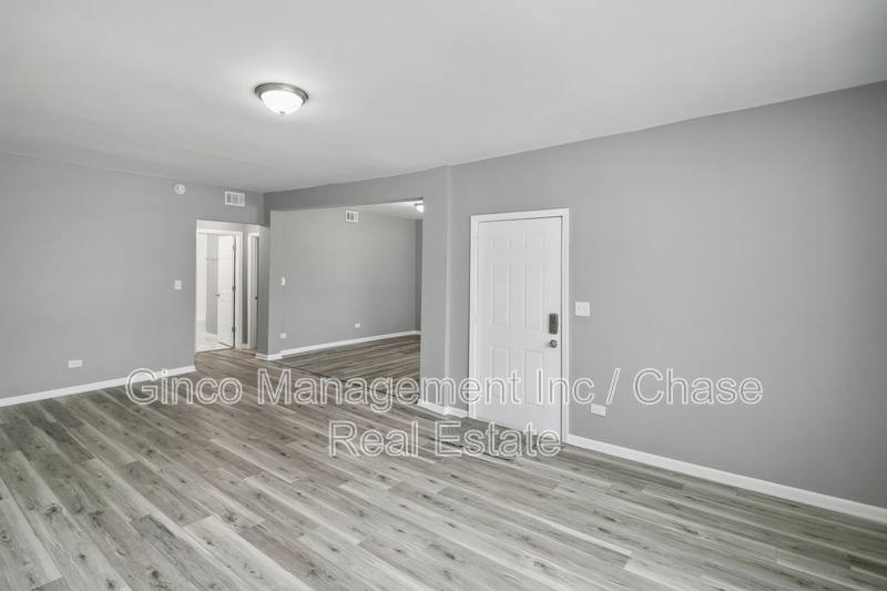 Apartment for rent at 9305 S Homan Ave #1, Evergreen Park, IL 60805