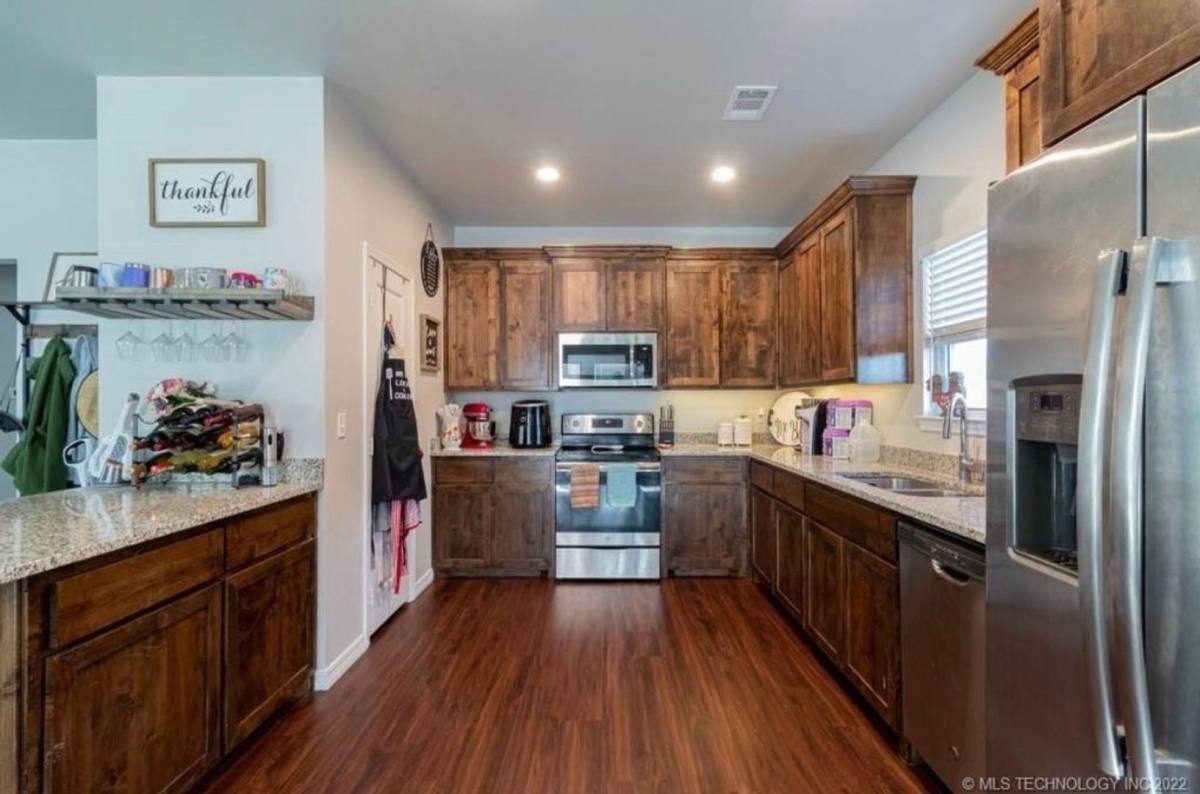 House for rent at 1002 Westgate Ave, Durant, OK 74701