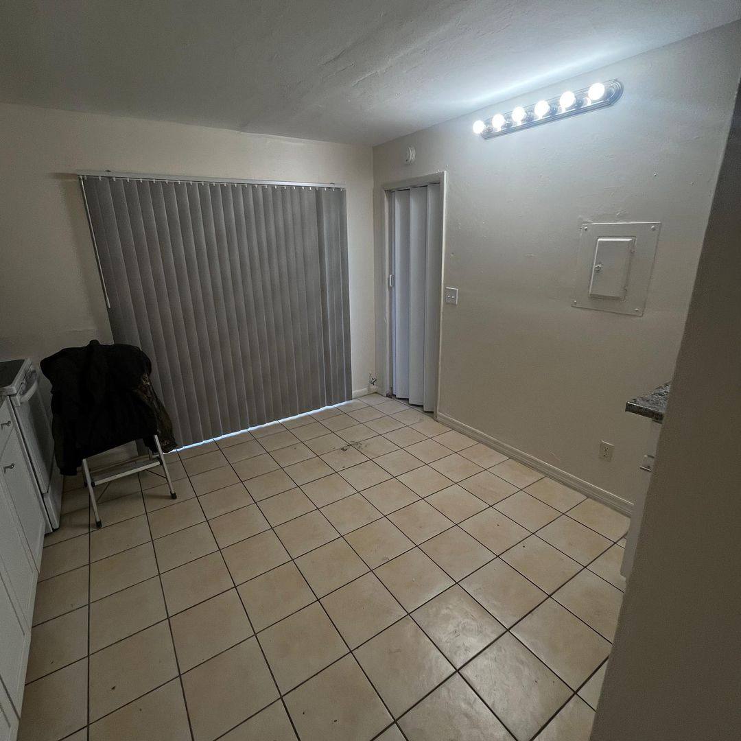 Apartment for rent at 3950 Lora St, Fort Myers, FL 33916