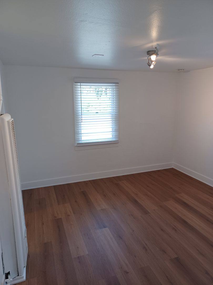 Apartment for rent at 221 N Orange St, Orange, CA 92866
