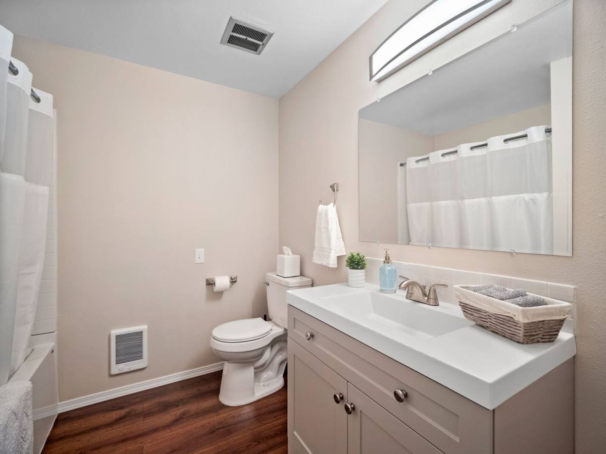 Condo for rent at 225 E Westview, Spokane, WA 99218