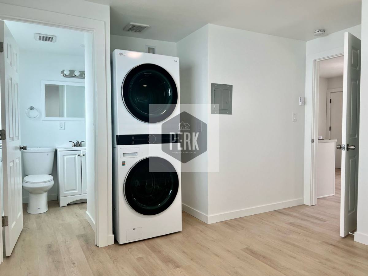 Apartment for rent at 1736-1740 S Horton St, Seattle, WA 98144