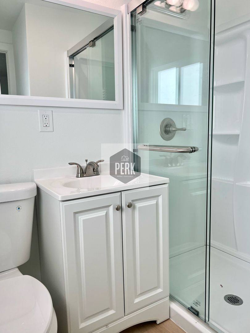 Apartment for rent at 1736-1740 S Horton St, Seattle, WA 98144