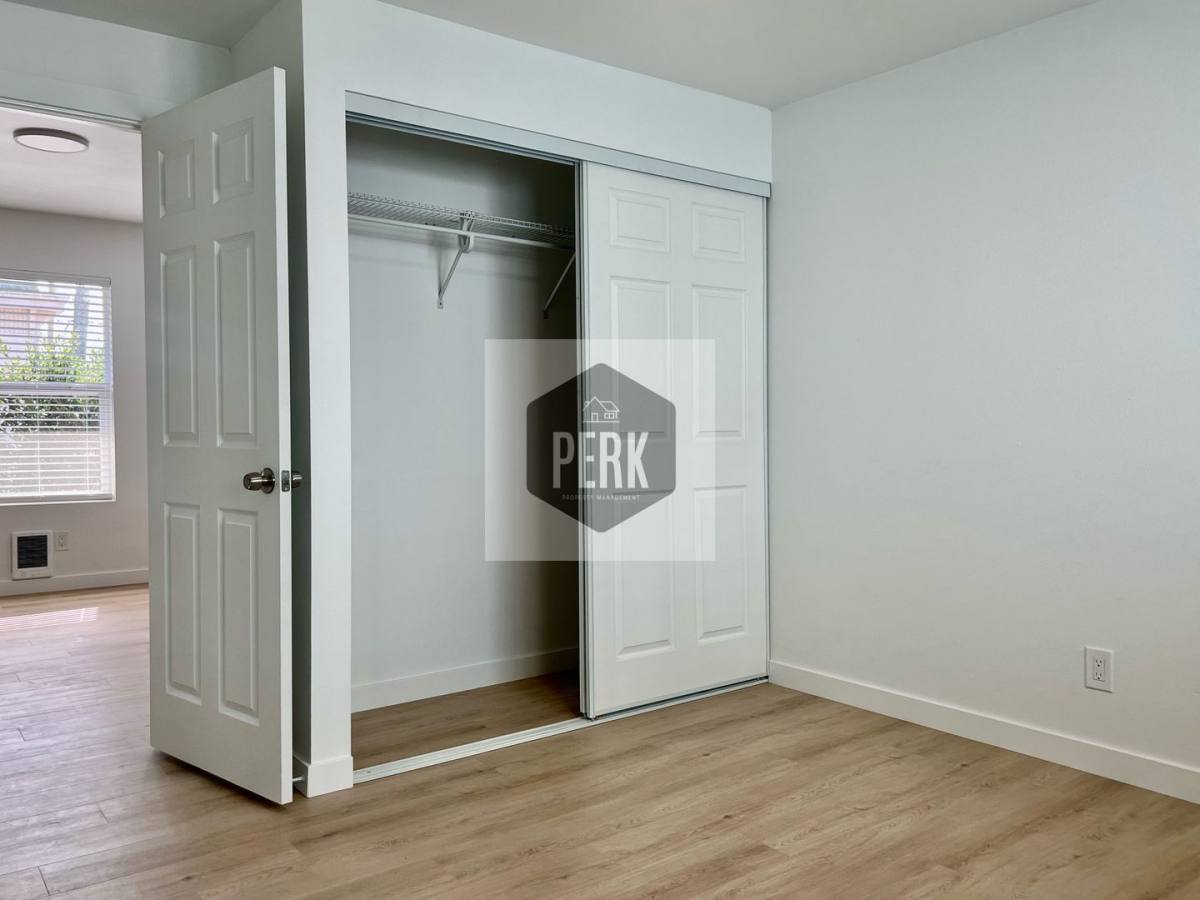 Apartment for rent at 1736-1740 S Horton St, Seattle, WA 98144