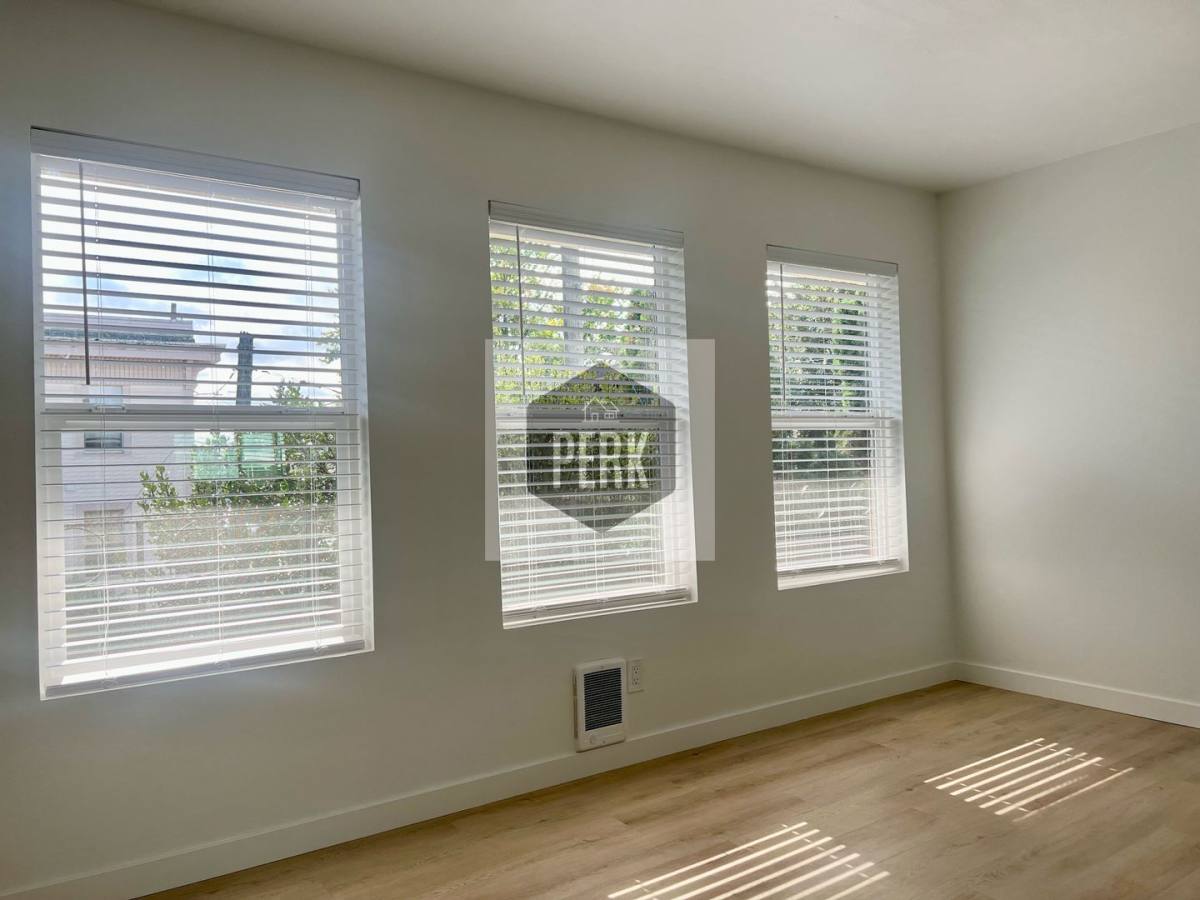 Apartment for rent at 1736-1740 S Horton St, Seattle, WA 98144