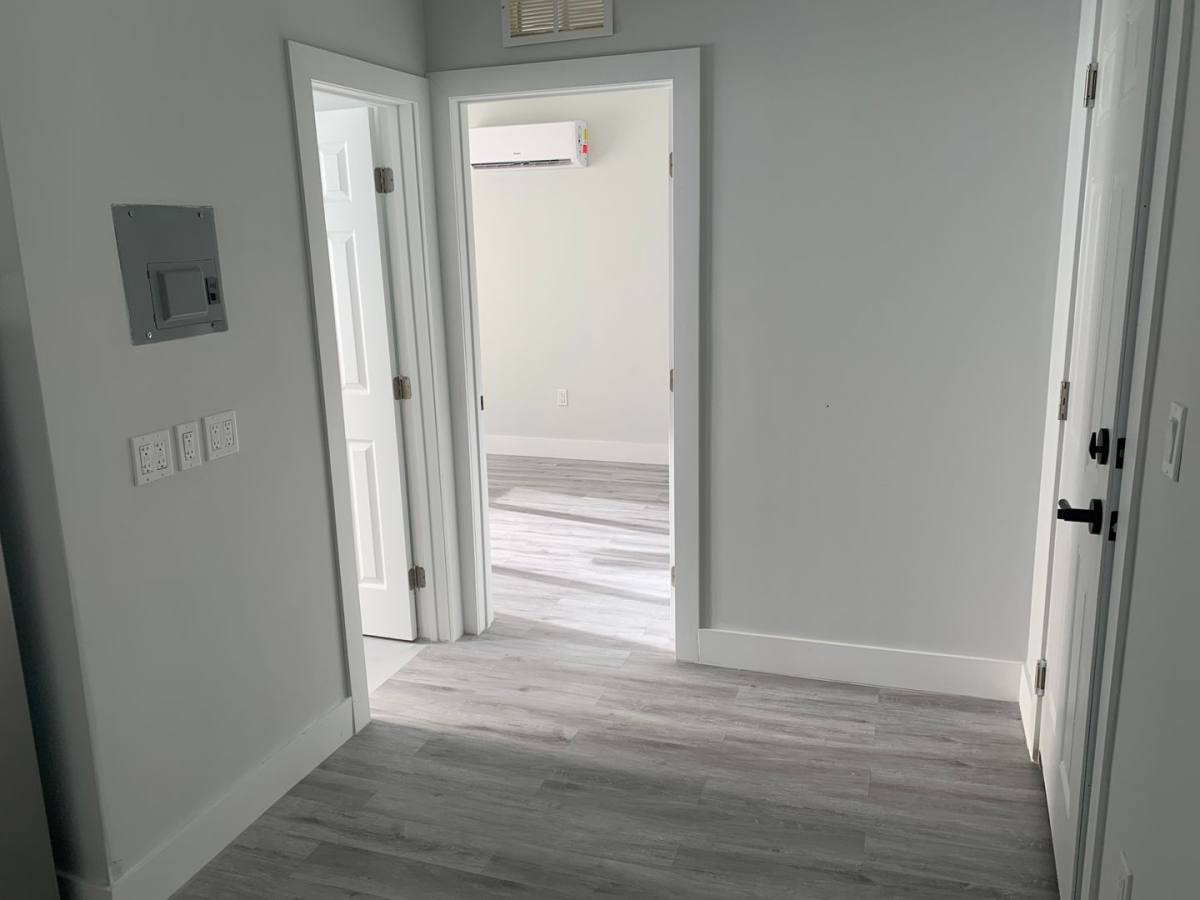 Apartment for rent at 1639 Madison St, Hollywood, FL 33020