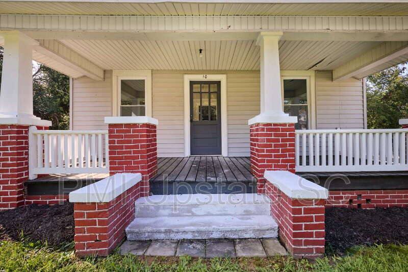House for rent at 10 E Main St, Taylors, SC 29687
