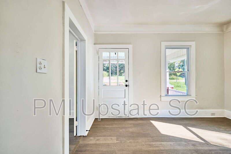 House for rent at 10 E Main St, Taylors, SC 29687