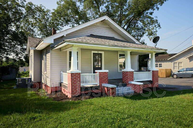 House for rent at 10 E Main St, Taylors, SC 29687