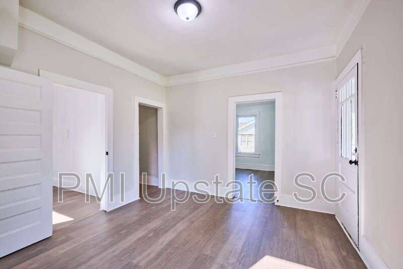 House for rent at 10 E Main St, Taylors, SC 29687